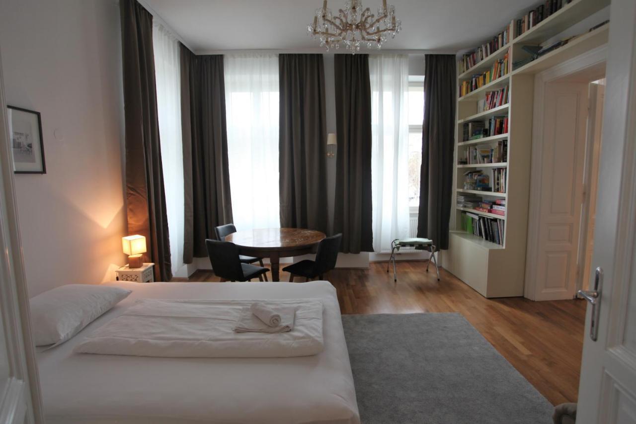 Casa Nostra - Ausgefallene Wohnung Am Augarten فيينا المظهر الخارجي الصورة